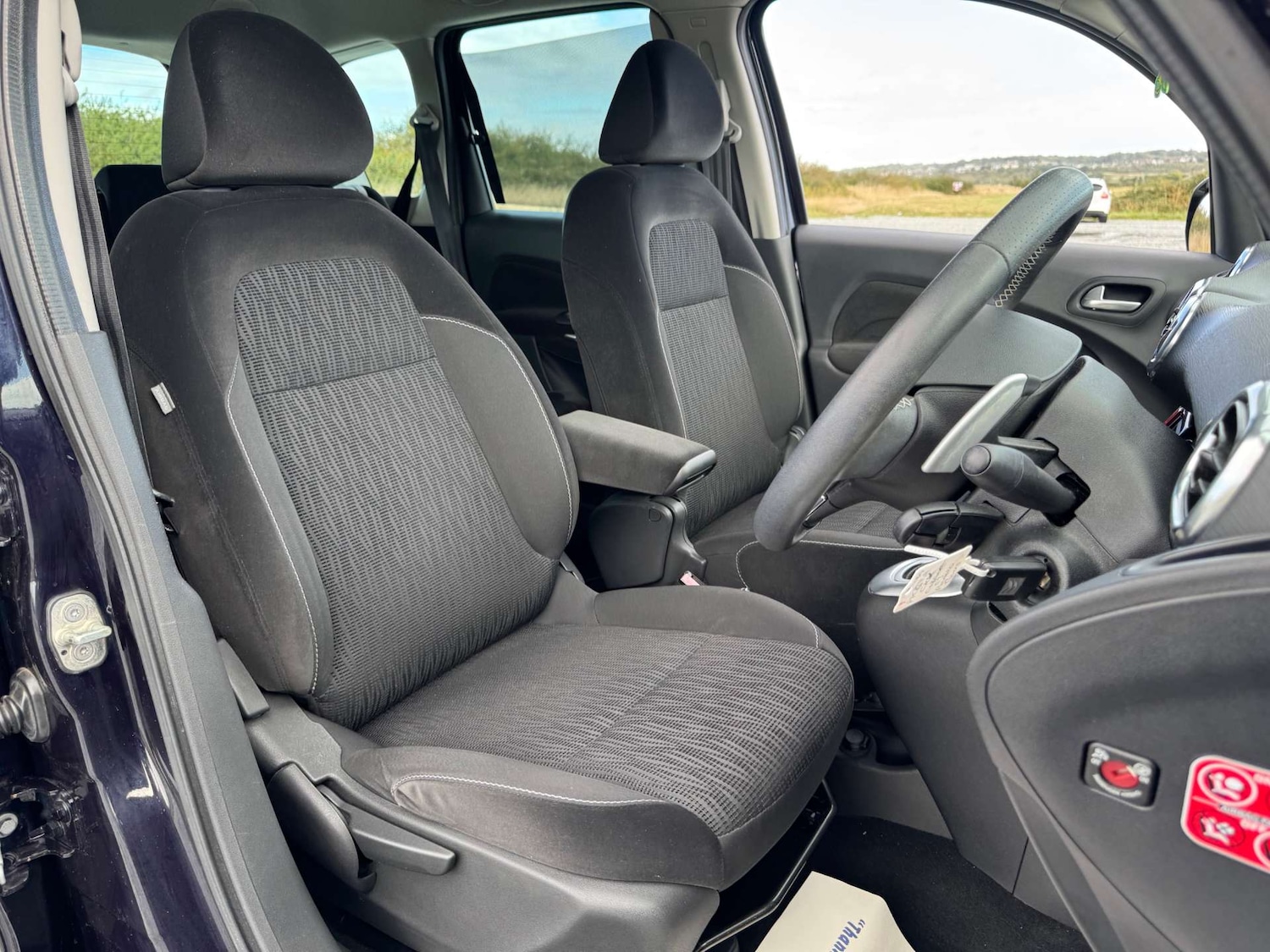 Used Citroen C3 Picasso 2013 for sale - 76117779: Photo 13