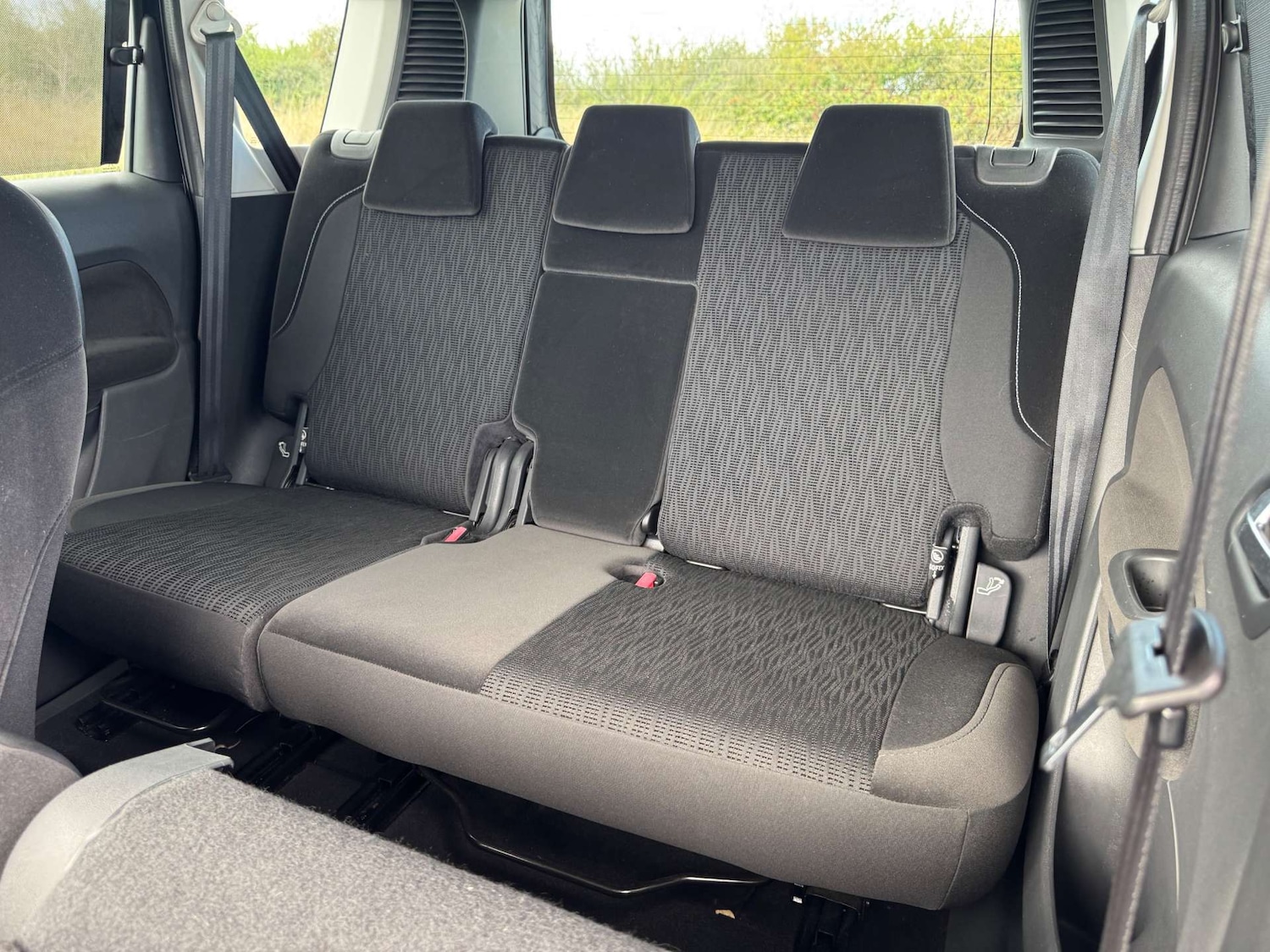 Used Citroen C3 Picasso 2013 for sale - 76117779: Photo 20