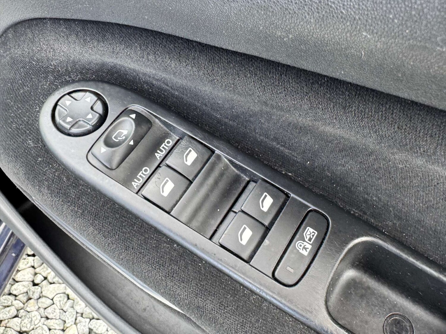 Used Citroen C3 Picasso 2013 for sale - 76117779: Photo 51