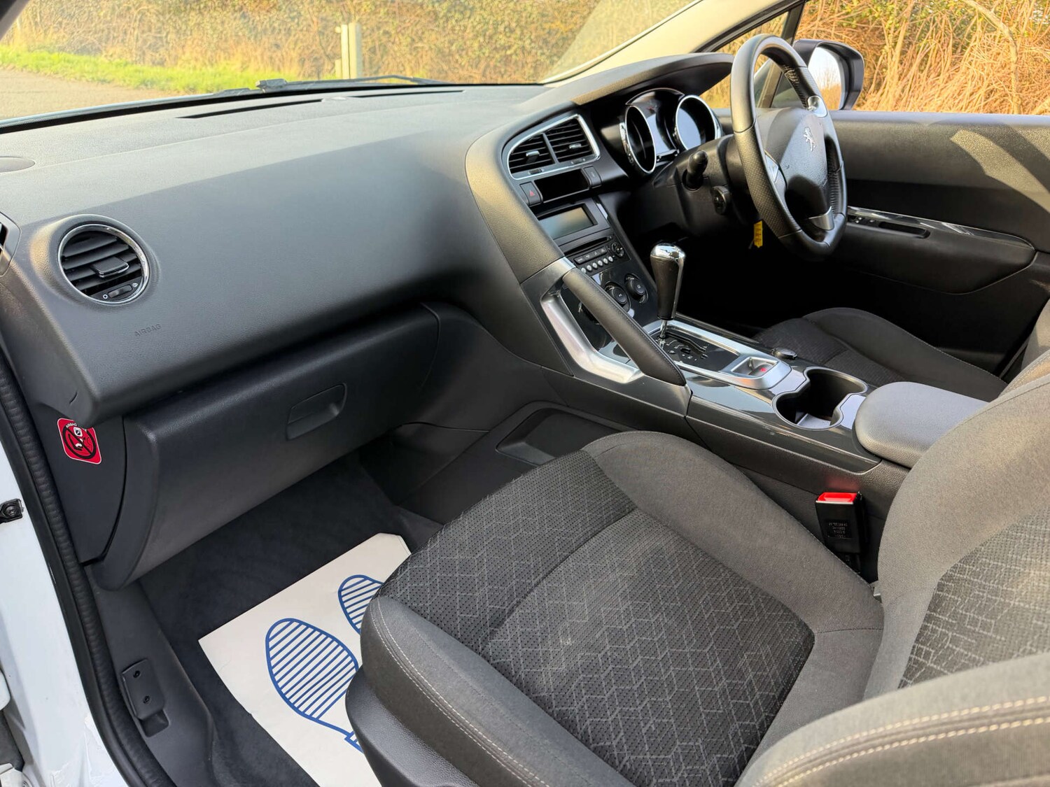 Used Peugeot 3008 2016 for sale - 77641689: Photo 14