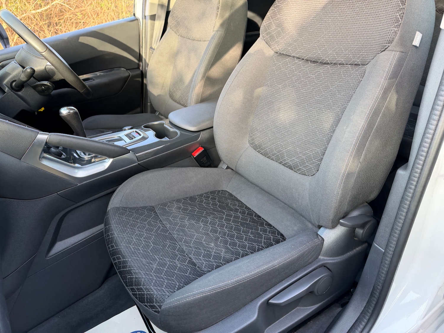 Used Peugeot 3008 2016 for sale - 77641689: Photo 18