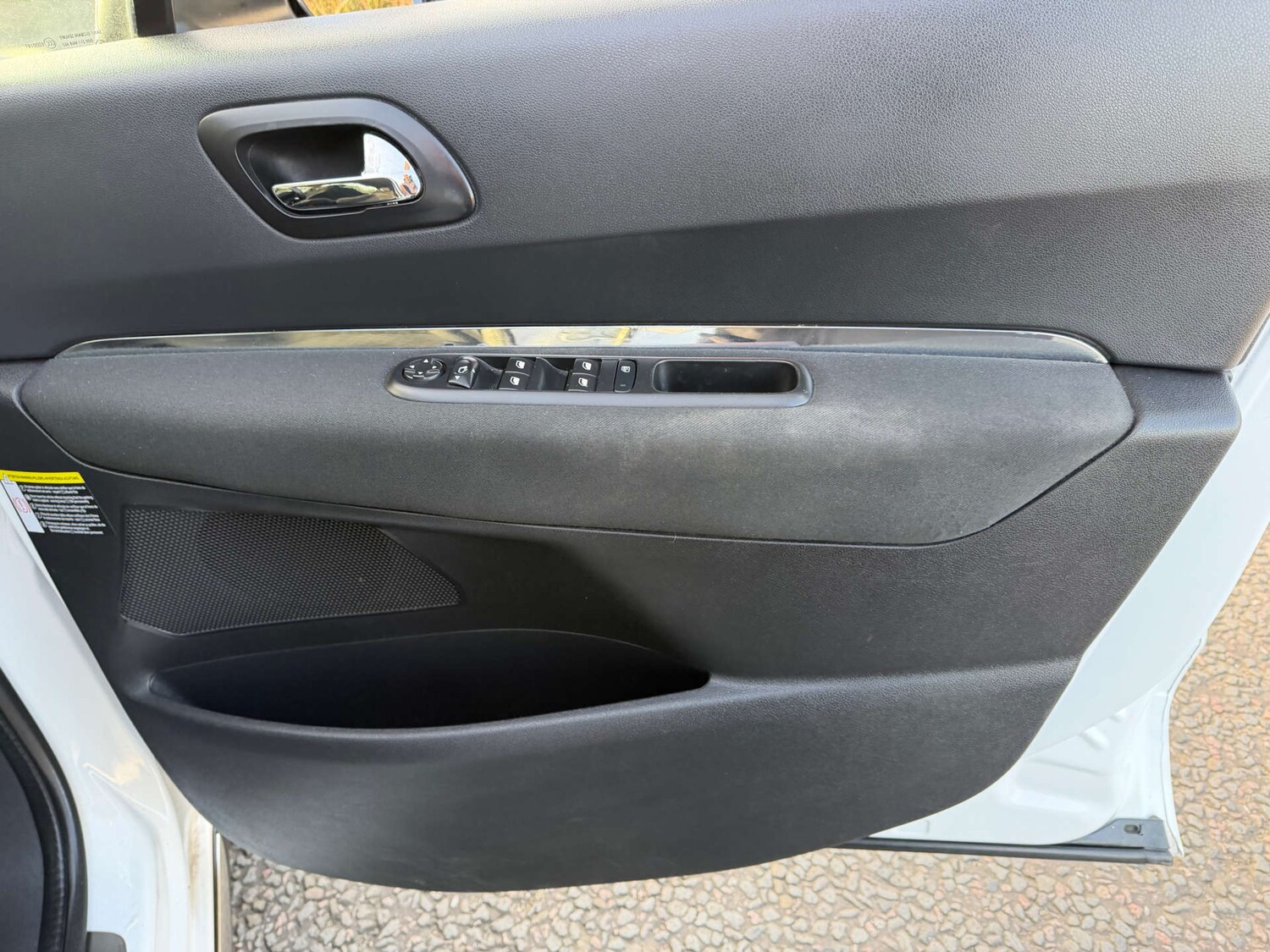 Used Peugeot 3008 2016 for sale - 77641689: Photo 36