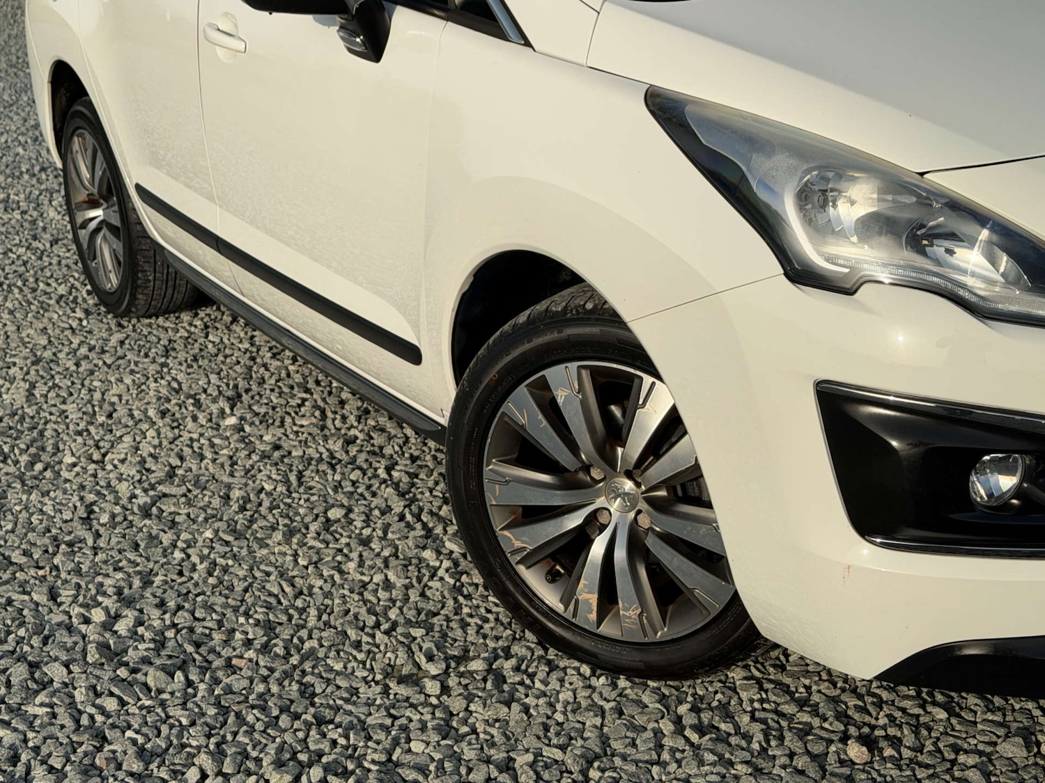 Used Peugeot 3008 2016 for sale - 77641689: Photo 43