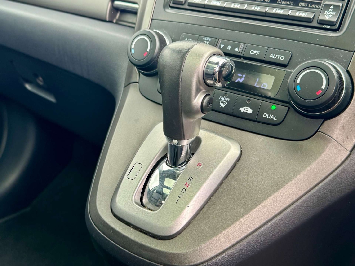 Used Honda CR-V 2011 for sale - 76600780: Photo 42