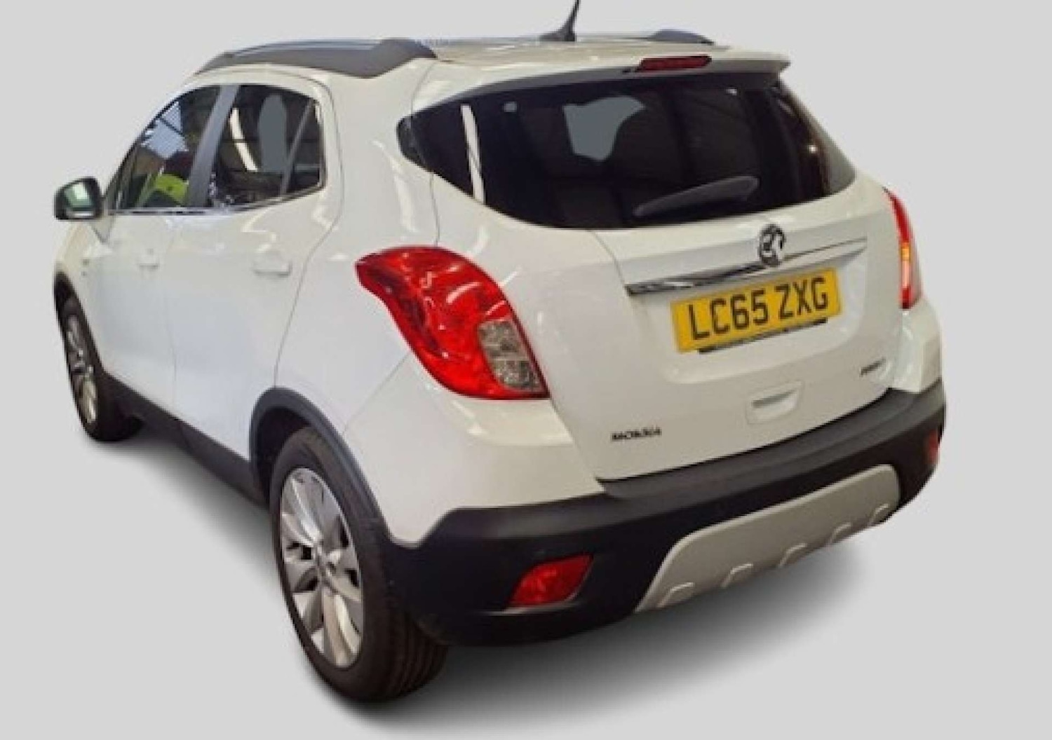 Used Vauxhall Mokka 2016 for sale - 77995245: Photo 2