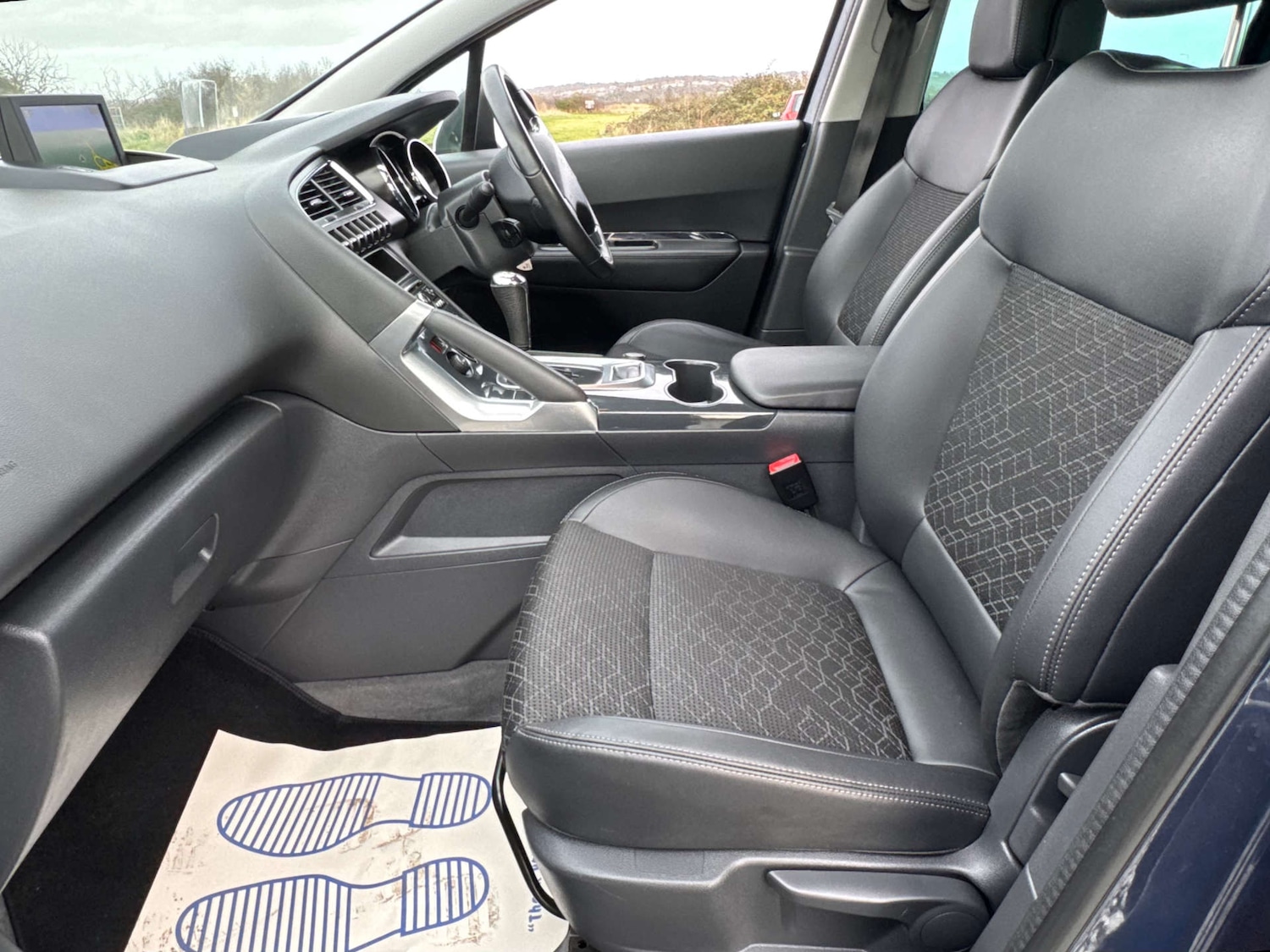 Used Peugeot 3008 2015 for sale - 77946404: Photo 16