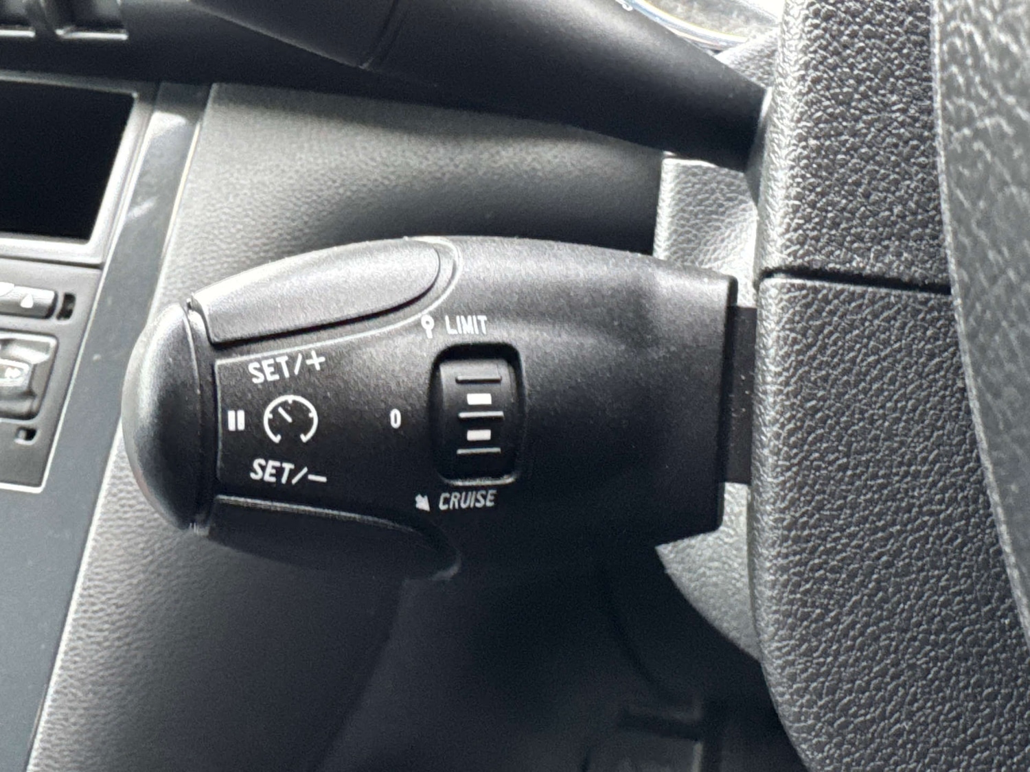 Used Peugeot 3008 2015 for sale - 77946404: Photo 41