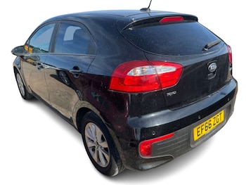 Used Kia Rio 2017 for sale - 76117736: Photo 2