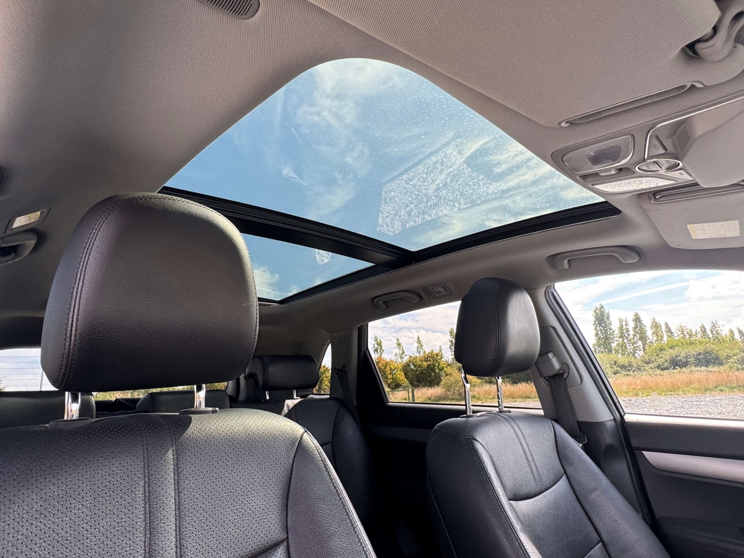 Used Kia Sorento 2015 for sale - 76453809: Photo 33