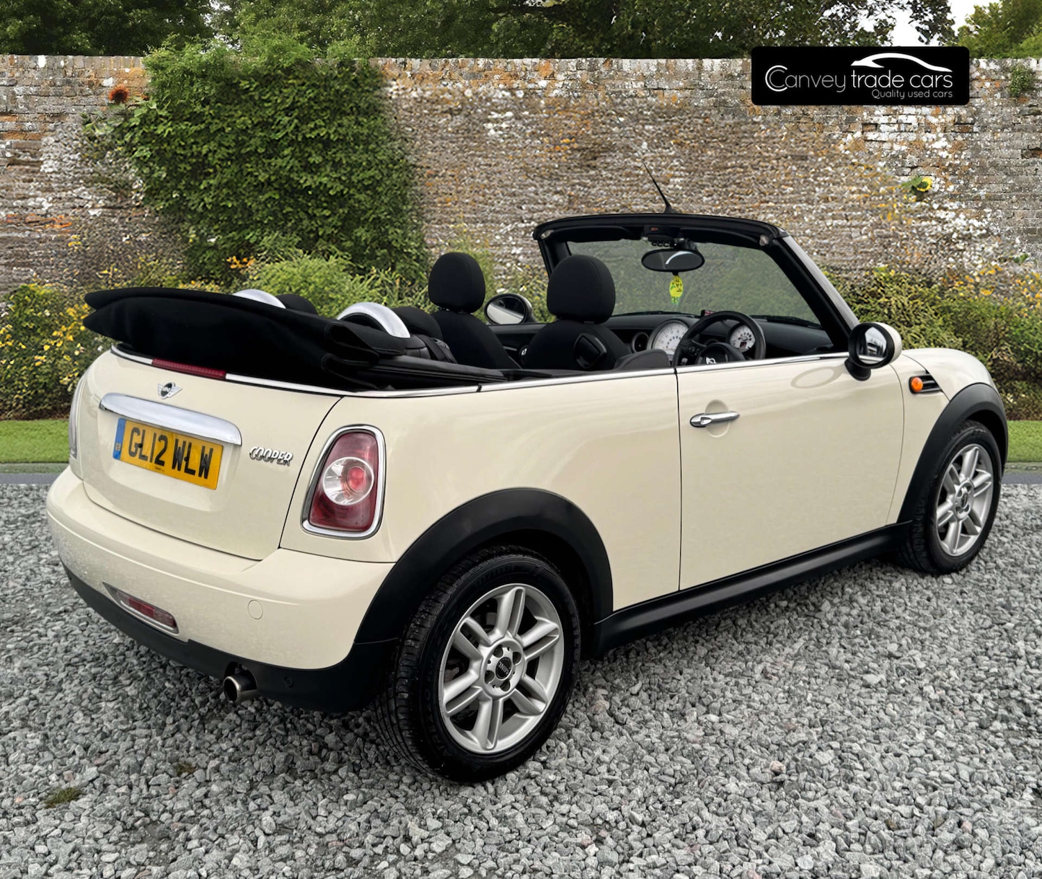 Used MINI Convertible 2012 for sale - 76421740: Photo 10
