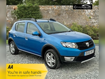 Used Dacia Sandero Stepway 2015 for sale - 79343815: Photo
