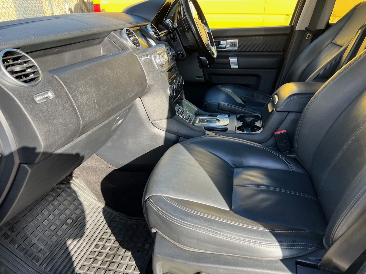 Used Land Rover Discovery 2012 for sale - 76364475: Photo 10