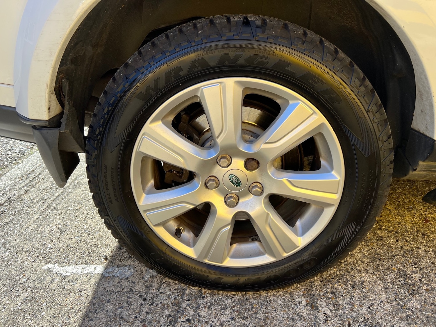 Used Land Rover Discovery 2012 for sale - 76364475: Photo 15