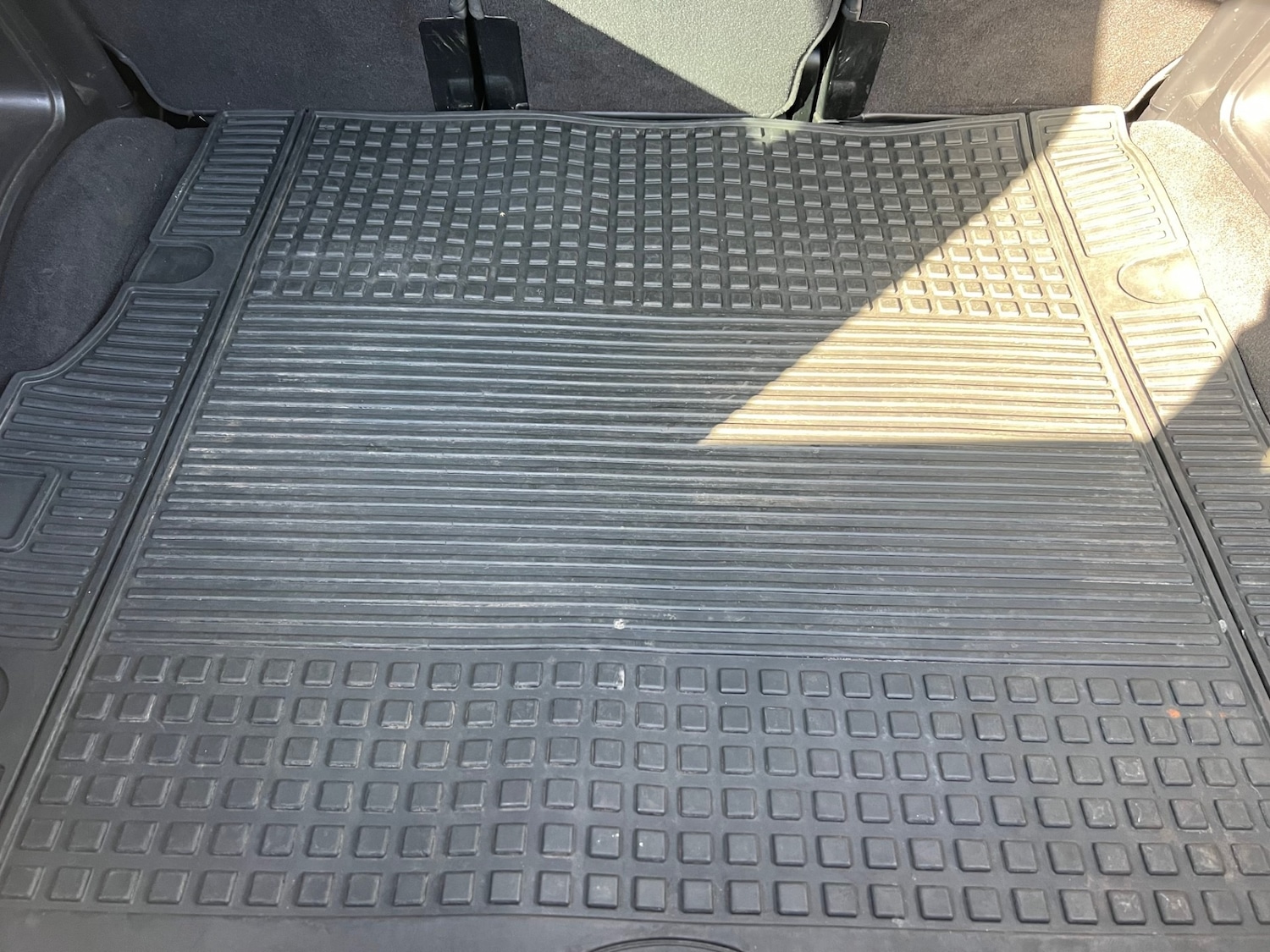 Used Land Rover Discovery 2012 for sale - 76364475: Photo 16