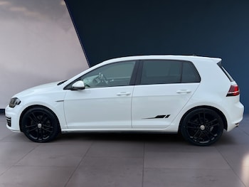 2016 (16) - 2.0 TDI GTD 5dr