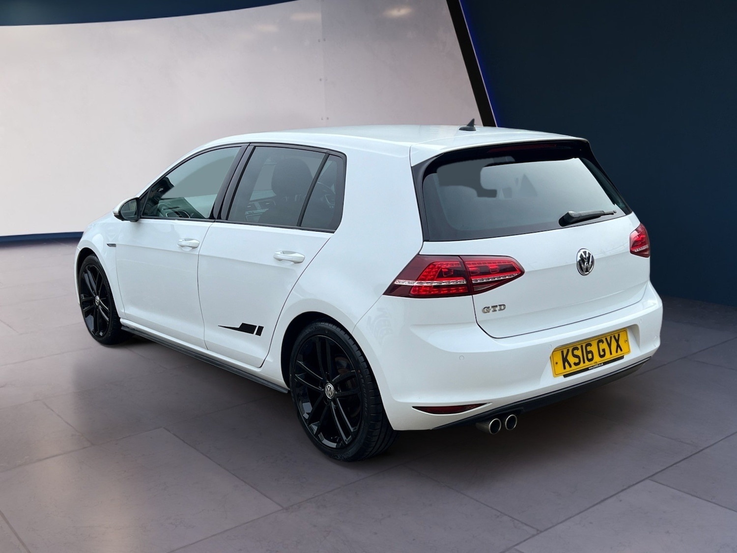 Used Volkswagen Golf 2016 for sale - 77872186: Photo 6