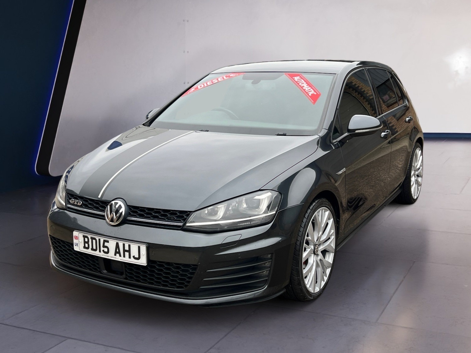 Used Volkswagen Golf 2015 for sale - 76302177: Photo 2