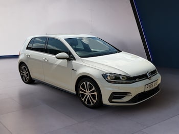 Used Volkswagen Golf 2019 for sale - 78468026: Photo