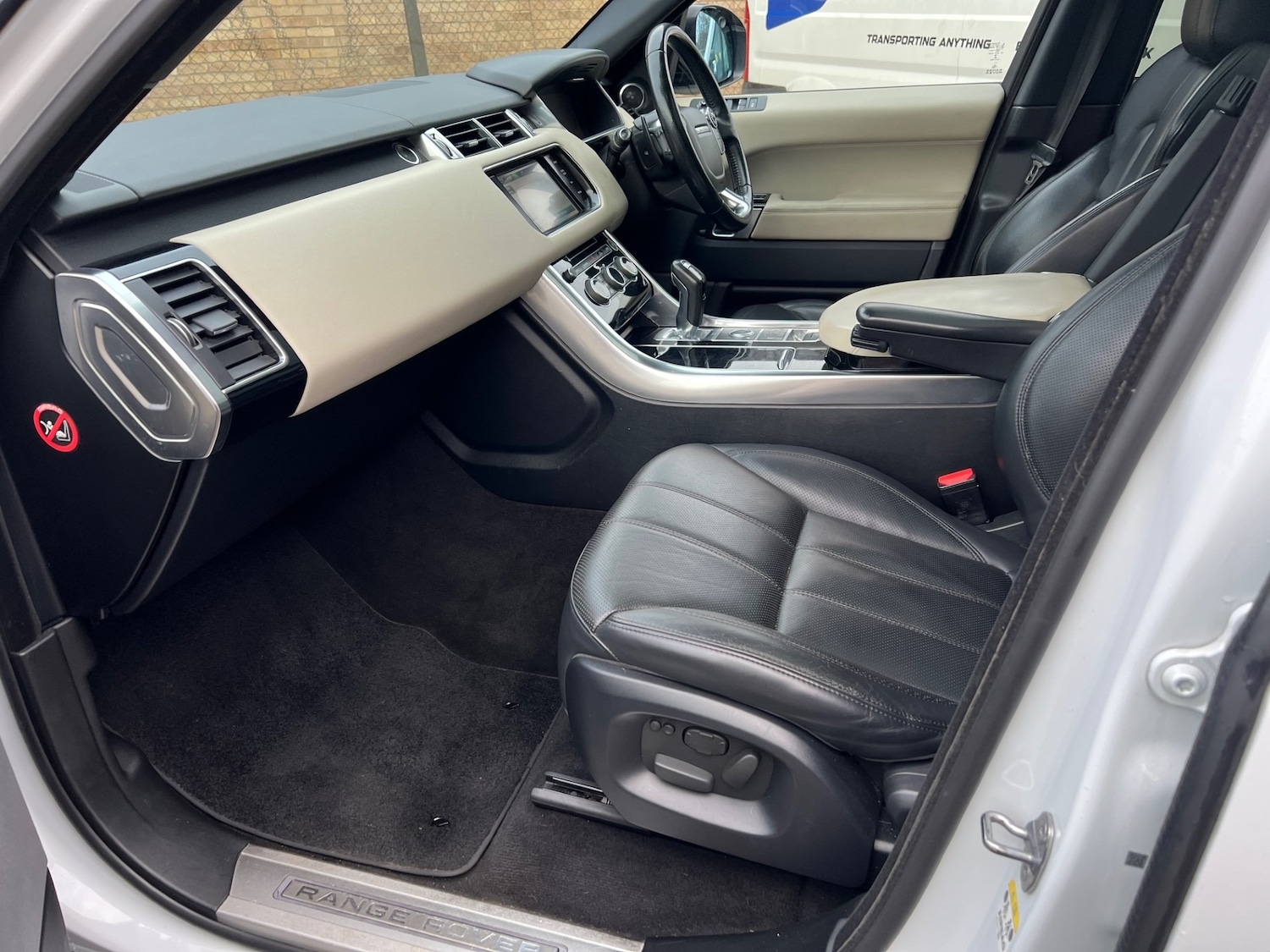 Used Land Rover Range Rover Sport 2014 for sale - 77233815: Photo 10