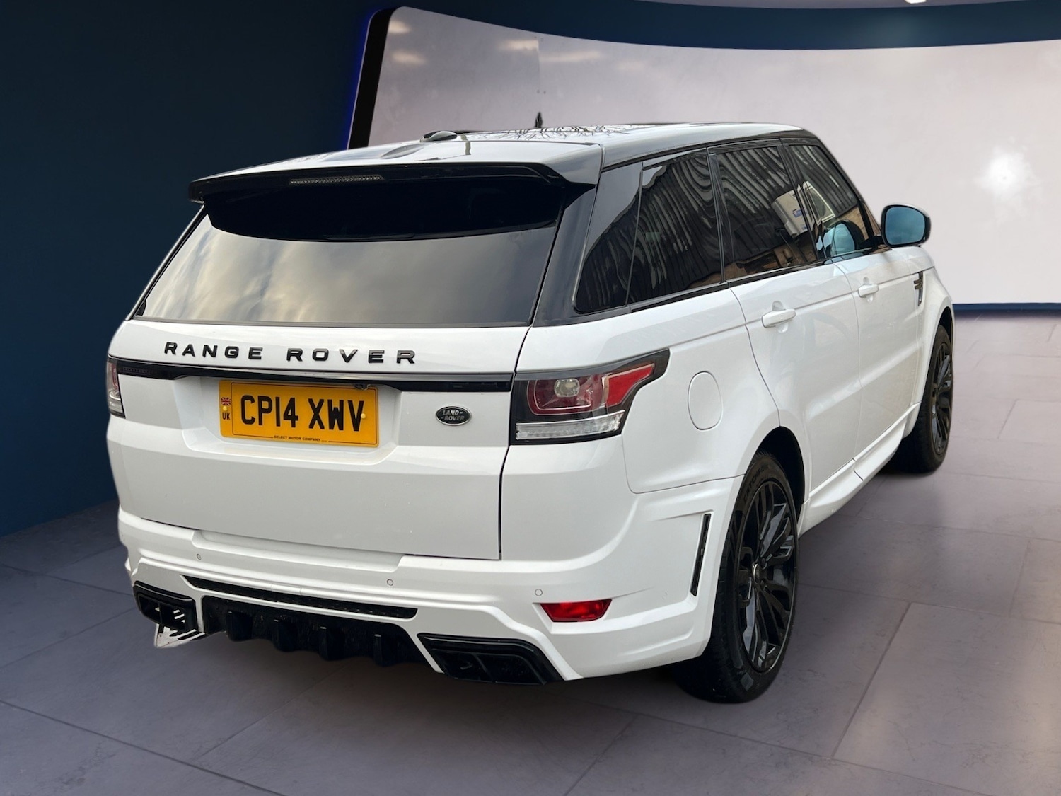 Used Land Rover Range Rover Sport 2014 for sale - 77233815: Photo 4