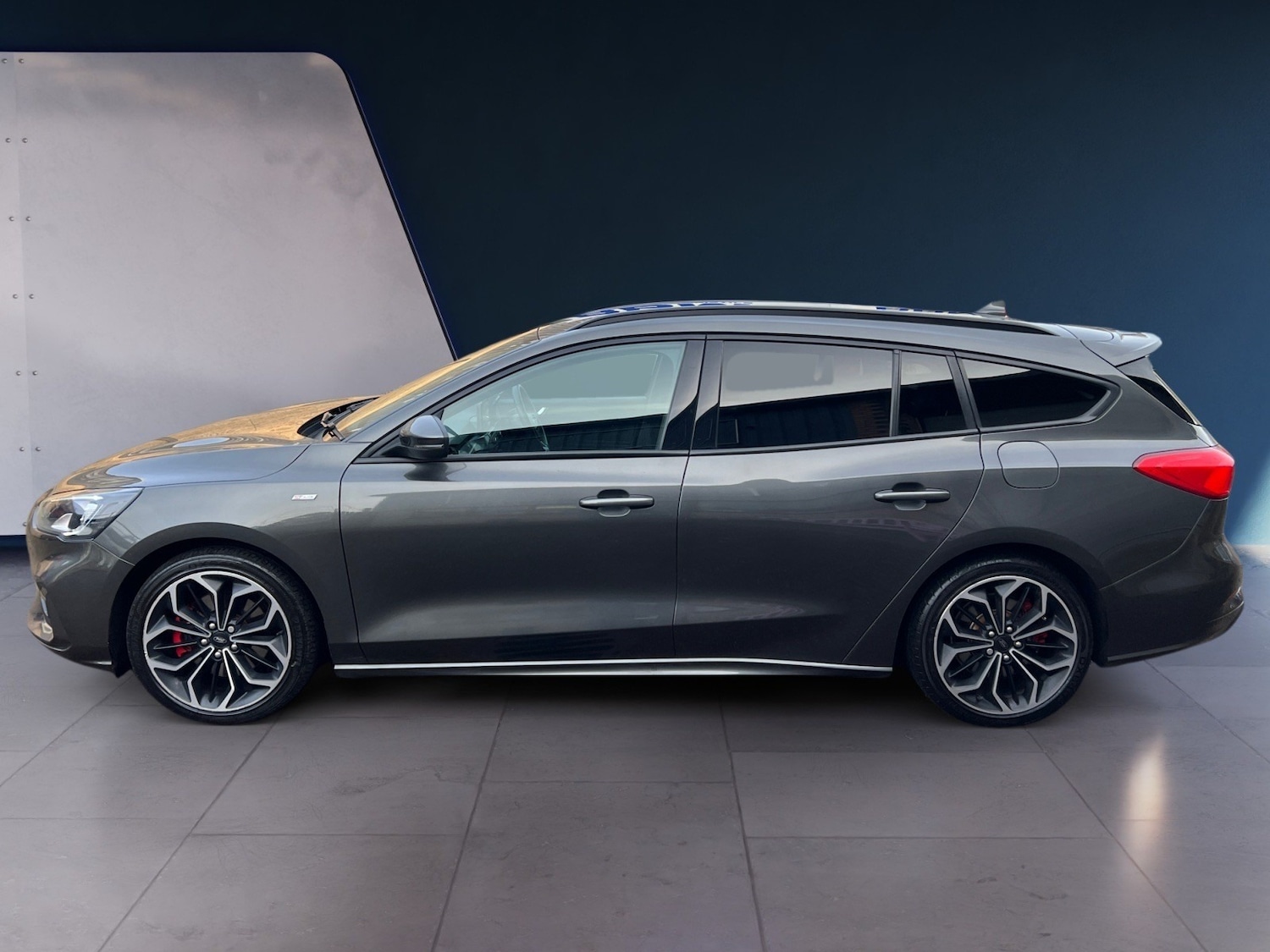 Used Ford Focus 2019 for sale - 77135799: Photo 3