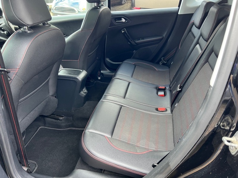 Used Peugeot 2008 2017 for sale - 76506239: Photo 13