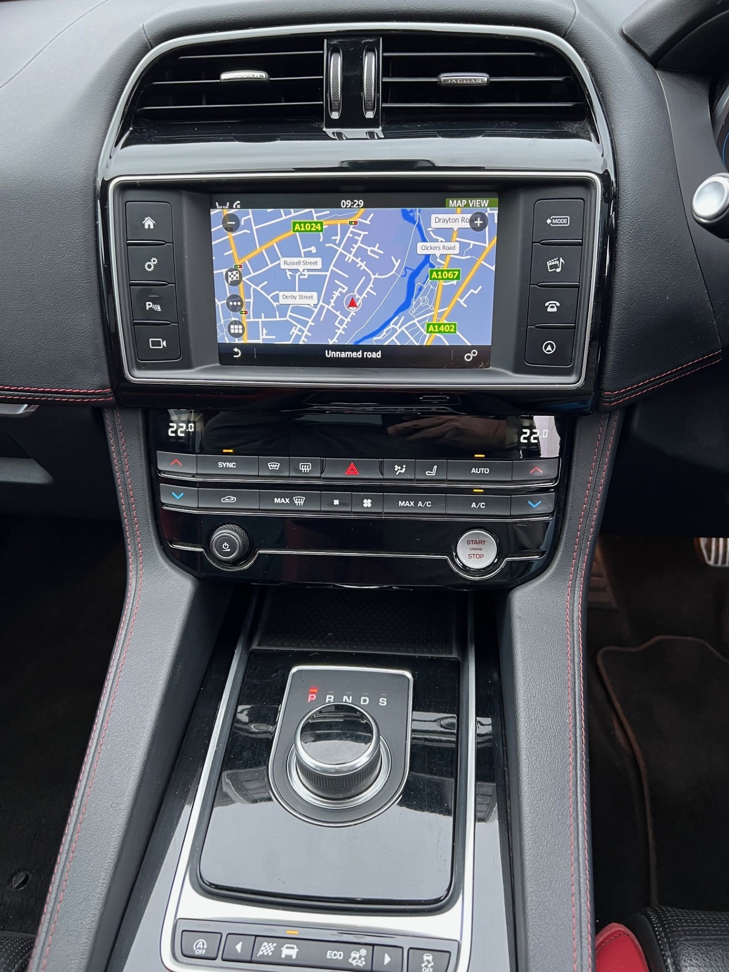 Used Jaguar F-Pace 2017 for sale - 77296599: Photo 12