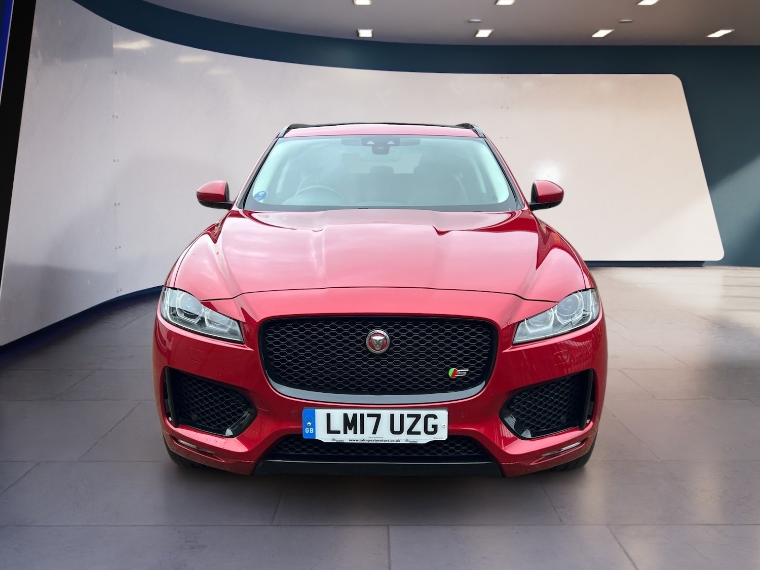 Used Jaguar F-Pace 2017 for sale - 77296599: Photo 7