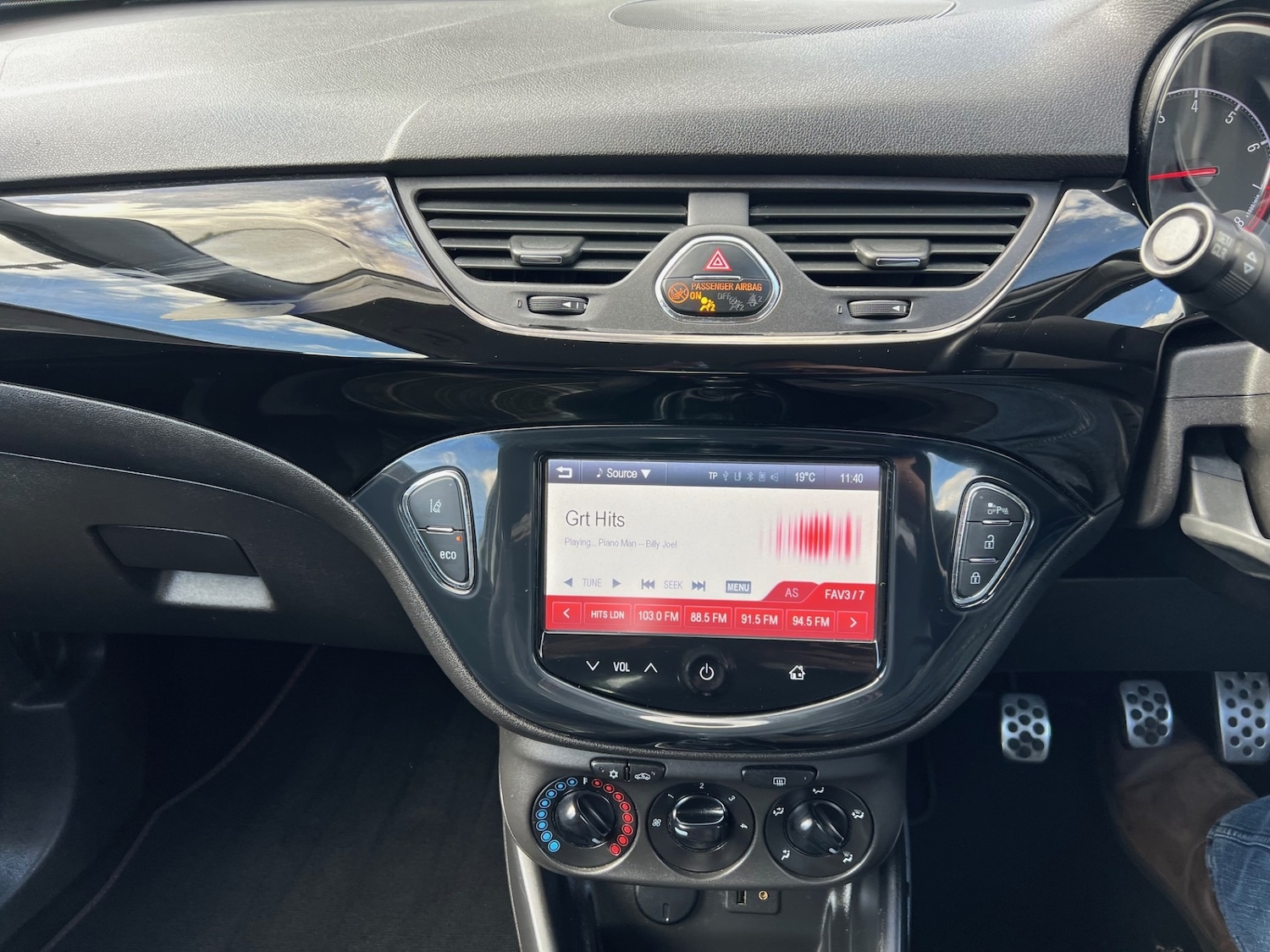 Used Vauxhall Corsa 2015 for sale - 76064469: Photo 11