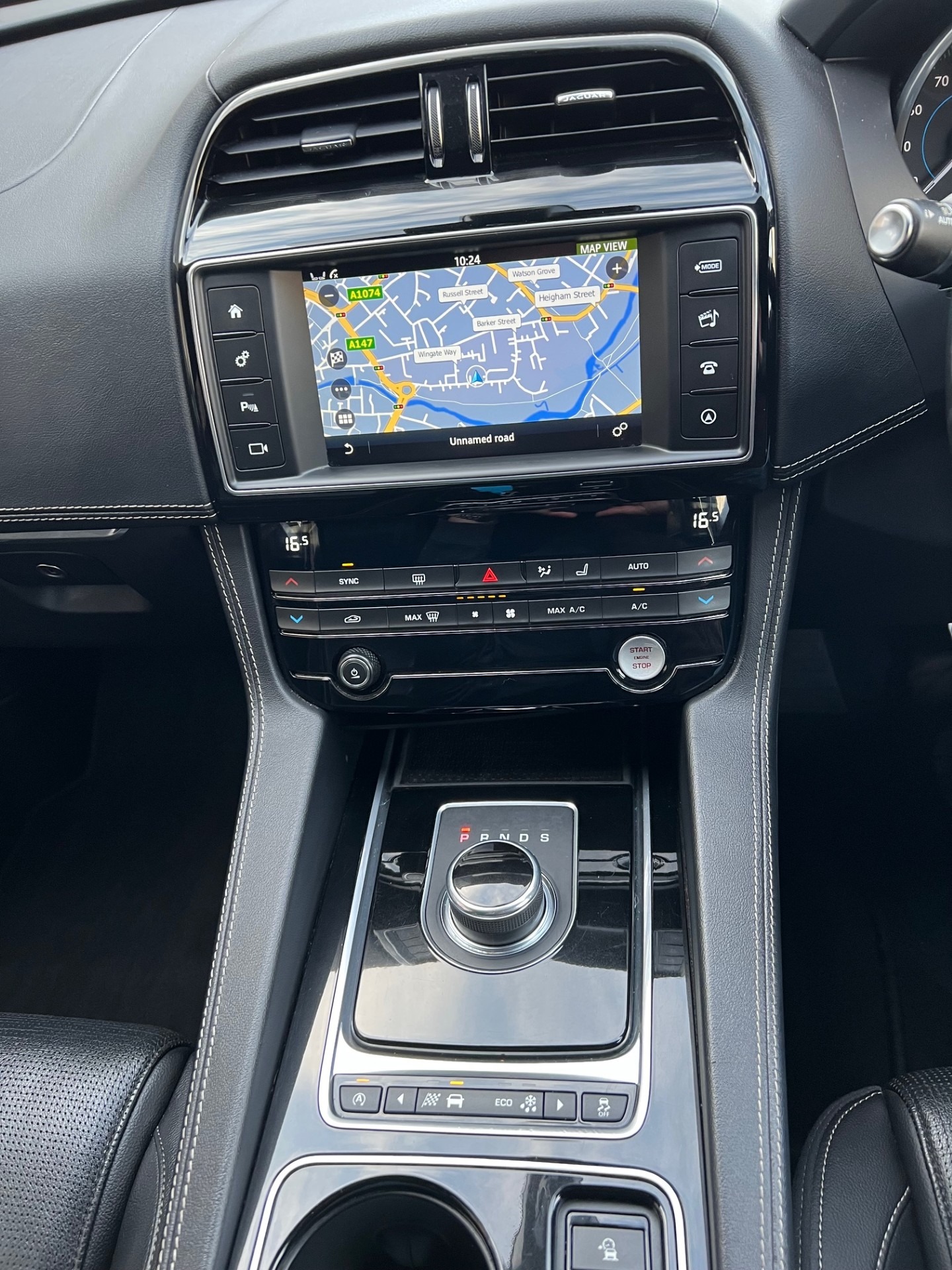 Used Jaguar F-Pace 2016 for sale - 77245326: Photo 11