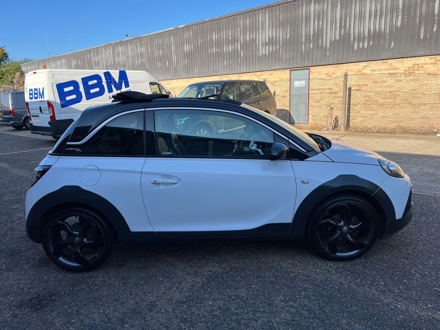 Used Vauxhall ADAM 2016 for sale - 76230954: Photo 9