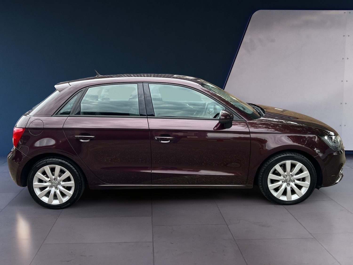 Used Audi A1 2013 for sale - 76016990: Photo 3