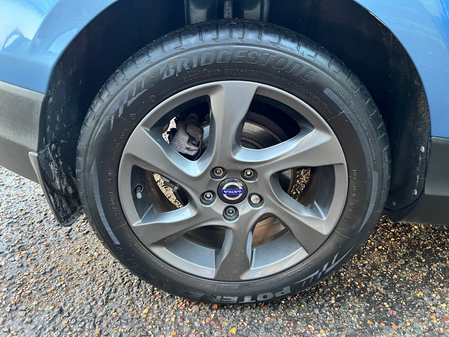 Used Volvo V40 2015 for sale - 76652748: Photo 15