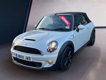Used MINI Convertible 2014 for sale - 75982719: Photo