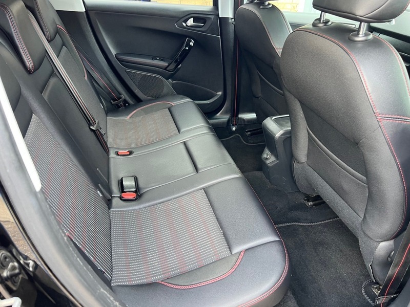 Used Peugeot 2008 2017 for sale - 77093773: Photo 13