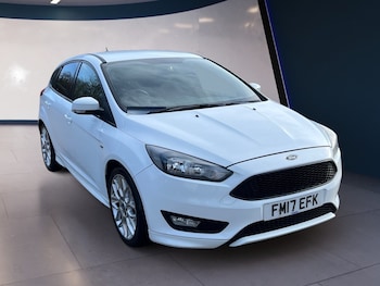 Used Ford Focus 2017 for sale - 77391959: Photo