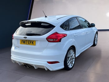 Used Ford Focus 2017 for sale - 77391959: Photo