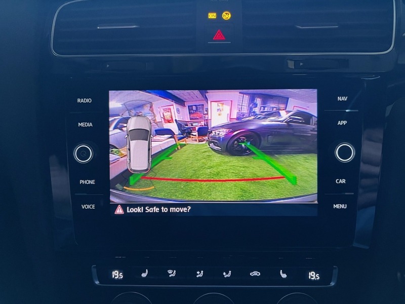 Used Volkswagen Golf 2018 for sale - 76554077: Photo 21