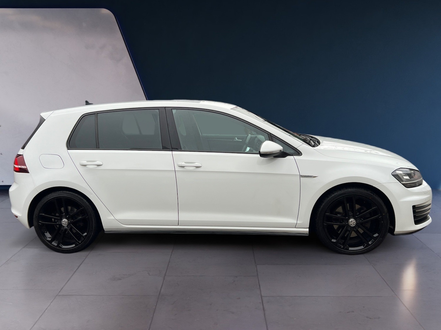 Used Volkswagen Golf 2016 for sale - 77528154: Photo 3