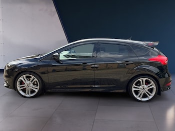 Used Ford Focus 2016 for sale - 79053833: Photo