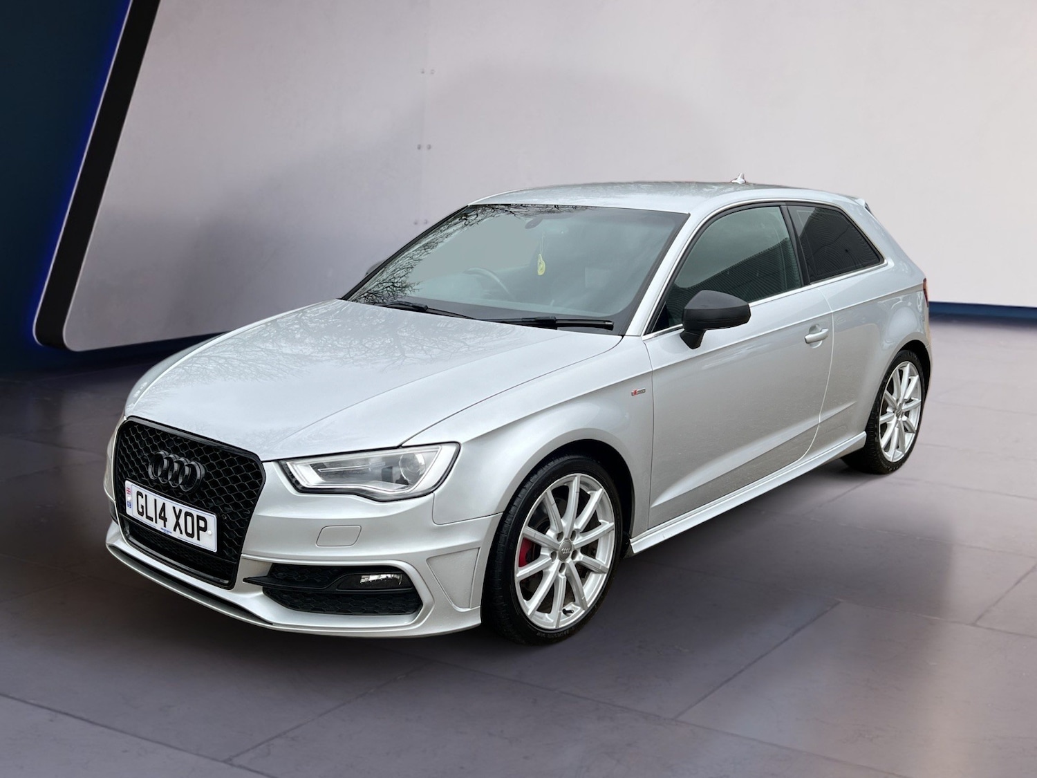 Used Audi A3 2014 for sale - 77529260: Photo 2