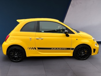 Used Abarth 595 2016 for sale - 77403492: Photo