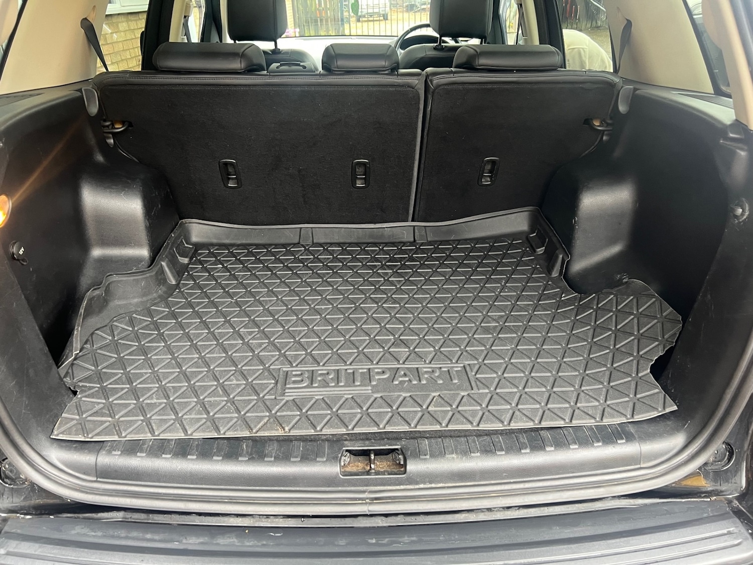 Used Land Rover Freelander 2010 for sale - 76878028: Photo 15