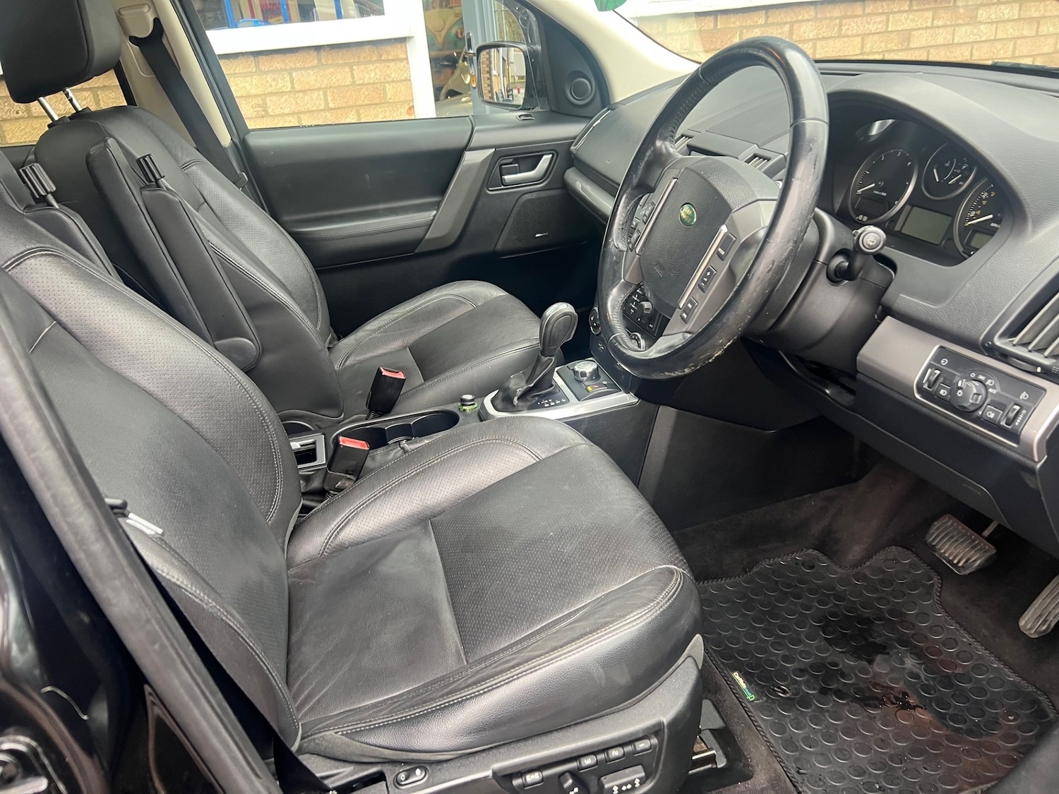 Used Land Rover Freelander 2010 for sale - 76878028: Photo 9