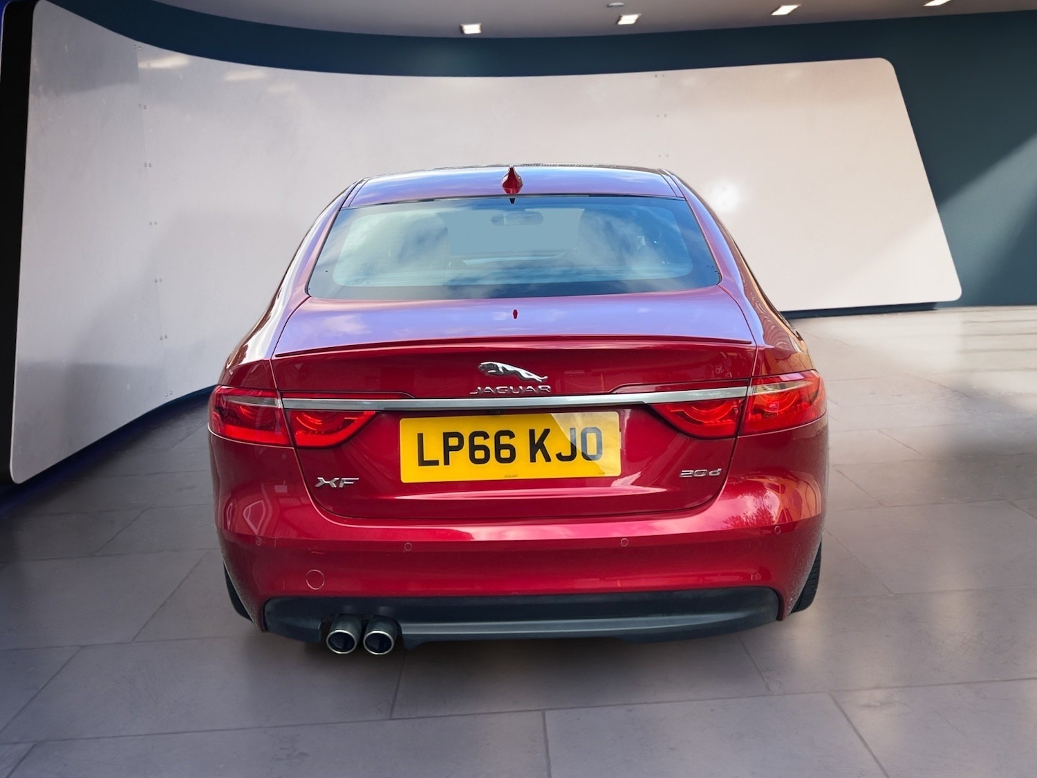 Used Jaguar XF 2016 for sale - 76170397: Photo 5