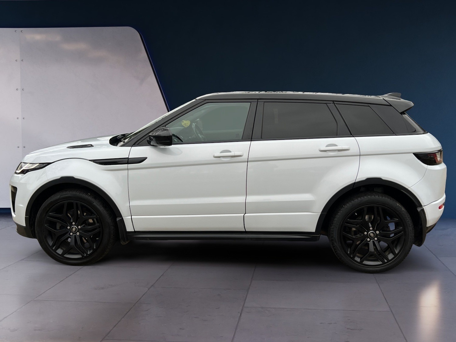 Used Land Rover Range Rover Evoque 2017 for sale - 77363793: Photo 2
