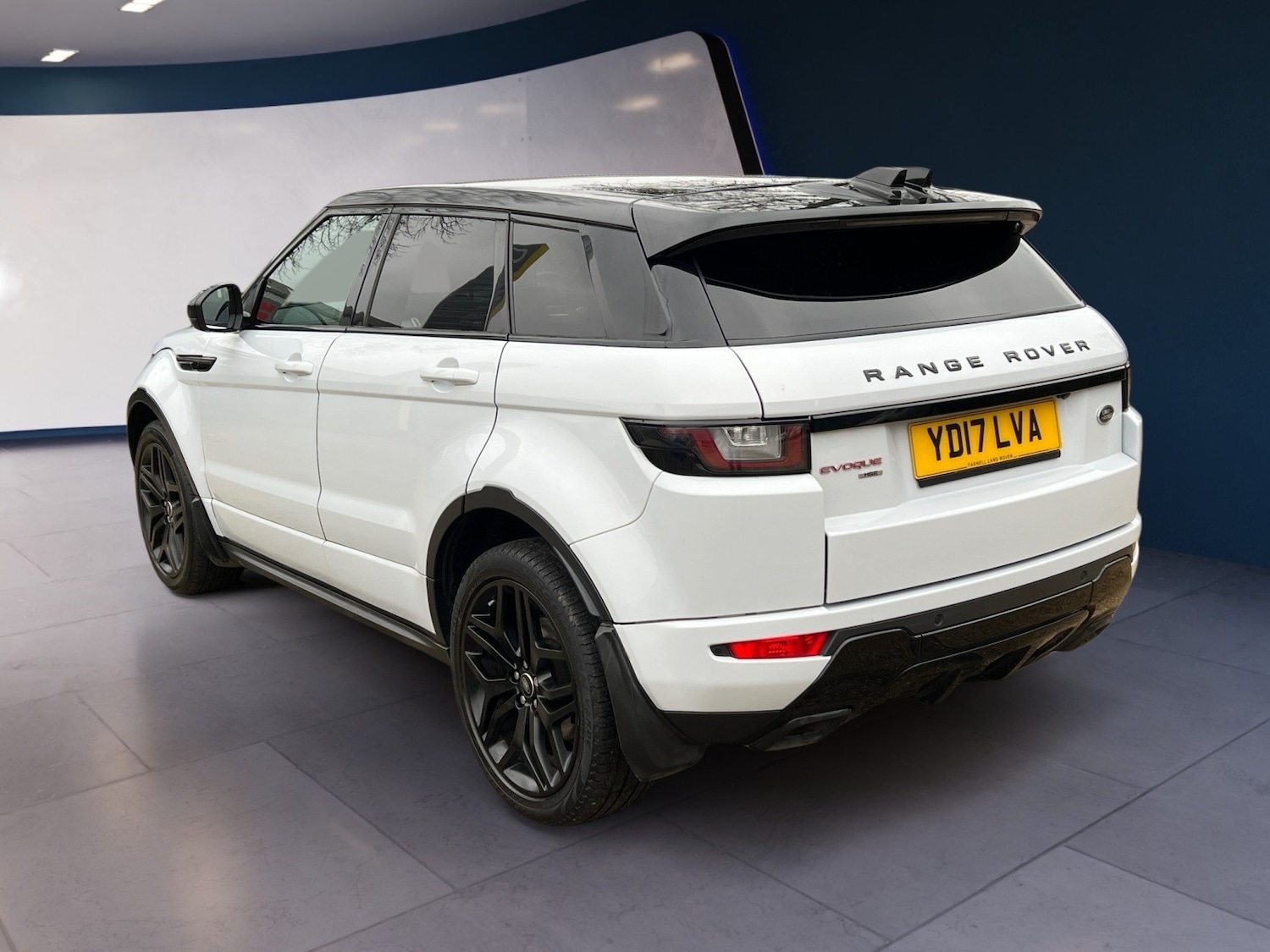 Used Land Rover Range Rover Evoque 2017 for sale - 77363793: Photo 3