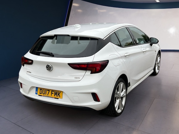 Used Vauxhall Astra 2017 for sale - 76263772: Photo 6