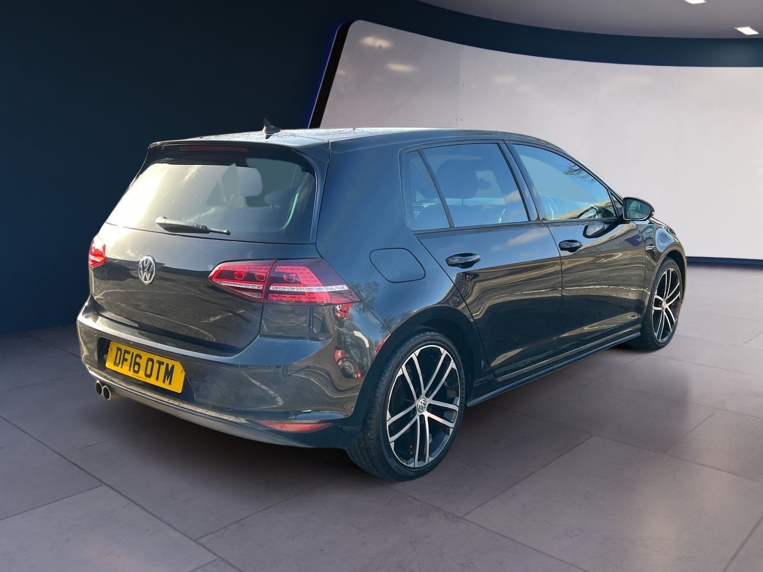 Used Volkswagen Golf 2016 for sale - 77578395: Photo 5