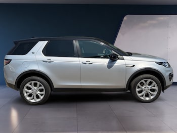 Used Land Rover Discovery Sport 2016 for sale - 79353442: Photo